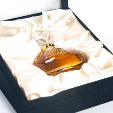 Van Cleef & Arpels First Parfum 1OZ Limited Baccarat Crystal Perfume Bottle