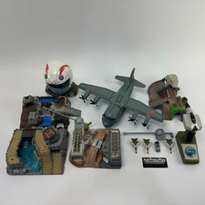 Huge Lot of Galoob Micro Machines 1990s Playsets Wildcat Transport Planes