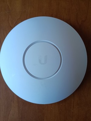 Ubiquiti Unifi UAP-AC-LR 802.3af PoE 3x3 Mimo Wireless Access Point