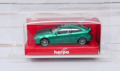 Herpa 033008, Mercedes Benz Clase C Sport Cupé, Verde Metálico, Escala 1/87 HO | Zustand: New