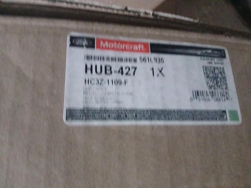 Новая оригинальная задняя ступица в сборе для Ford F350 2017-2024 годов выпуска HC3Z-1109-F - Изображение 2 из 4