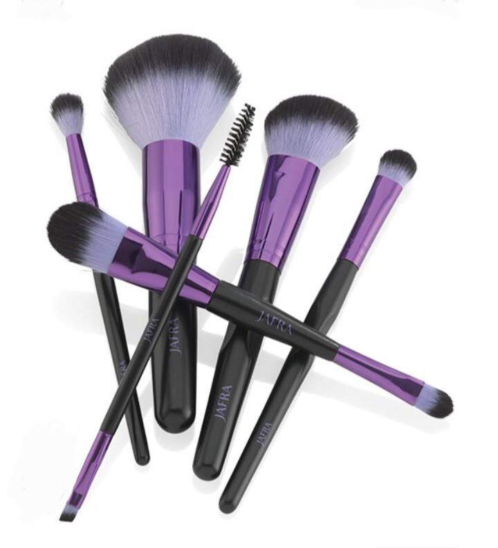 Jafra 7-7 Piece Professional Makeup Brush Set