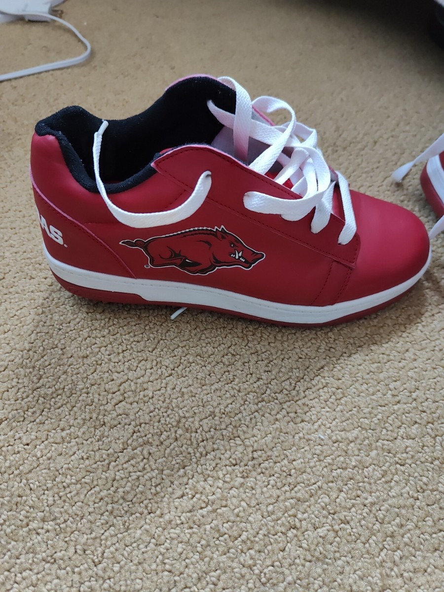 HEELYS NCAA SEC Arkansas Razorbacks Sneakers w/Rolling Skate  display picture 2