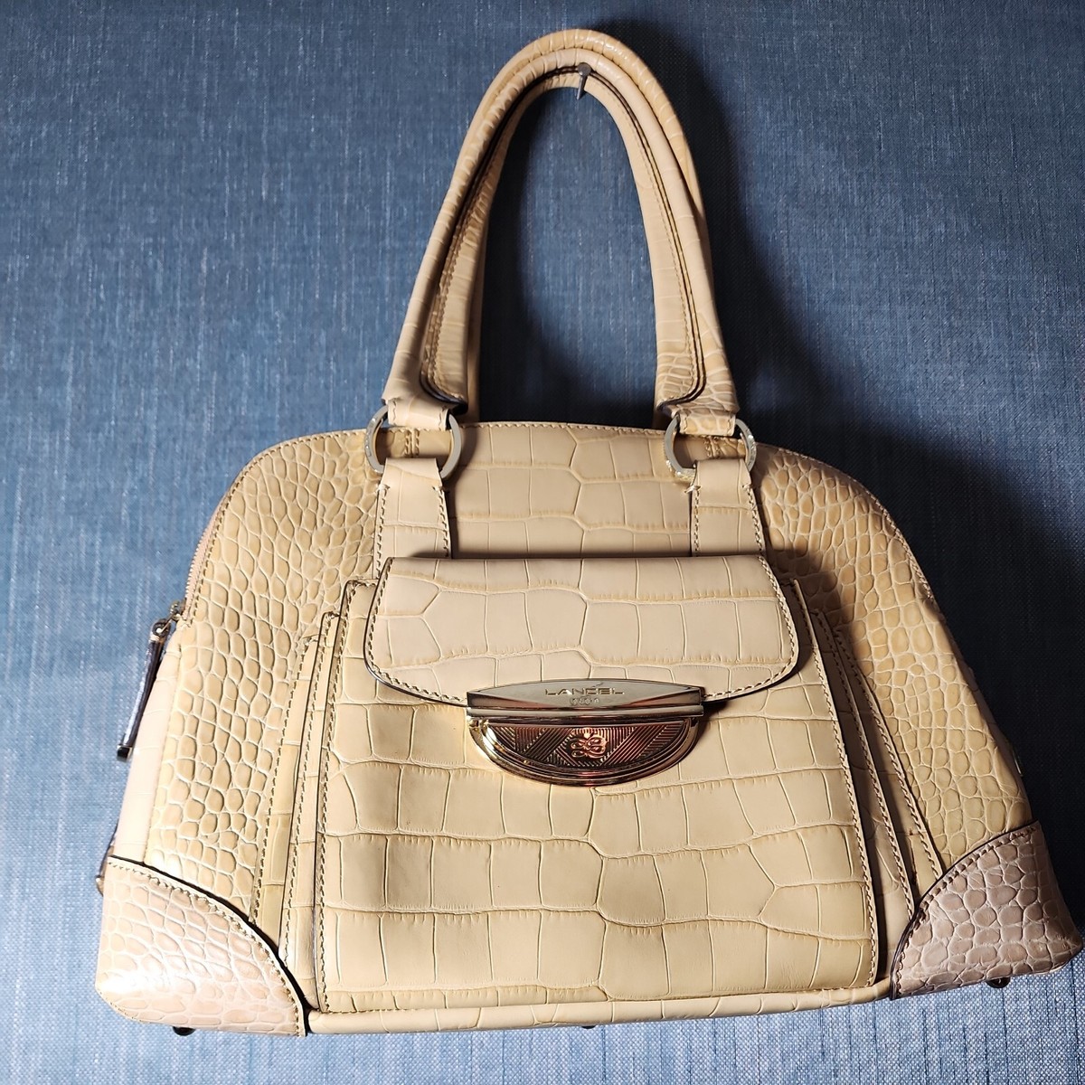 VINTAGE Lancel PARIS Adjani Crocodile Leather Tan Bag for VINTAGE Lancel PARIS Adjani Crocodile Leather Tan Bag for