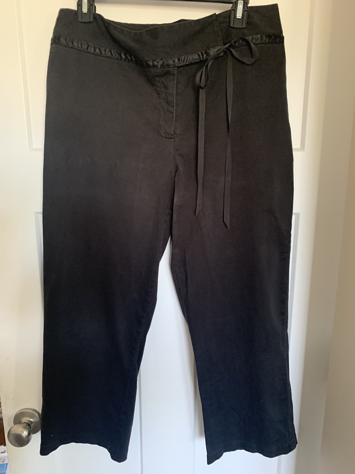 Capri Women Size 12 Black Stretch Clasp Waist Wide Leg