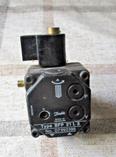 Danfoss Ölpumpe BFP B 21 L 3 071N0185 Ölheizung Öl Pumpe Ölbrenner
