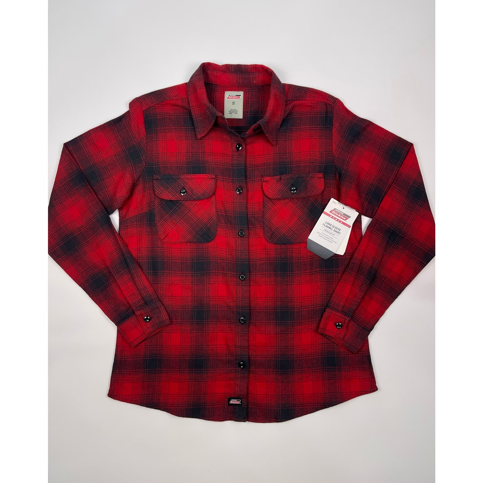 NWT Dickies Women’s Red & Black Plaid Flannel Shirt Size Small