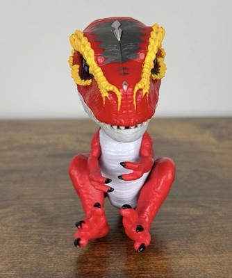 WowWee Fingerlings Untamed T-Rex Ripsaw (Red) Interactive Dinosaur Toy w/sound