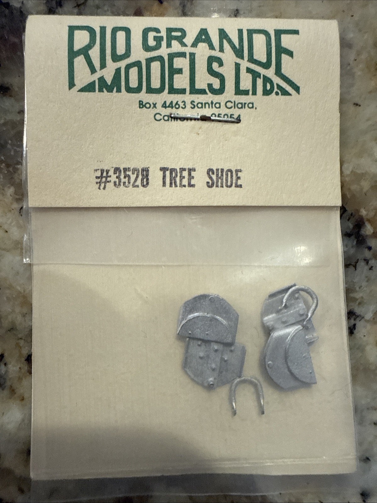 HO Scale Tree Shoes - 3pcs - Rio Grande - #3528 | eBay