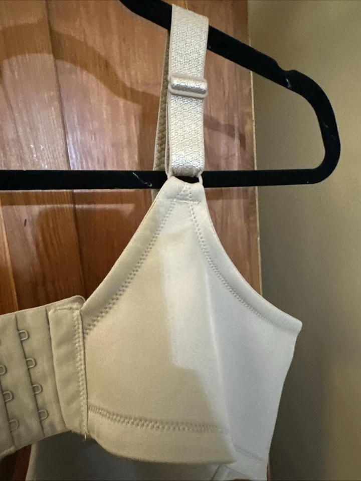 Sujetador Vanity Fair para mujer talla 42 DD NUEVO SIN ETIQUETAS Foto 4 de 4