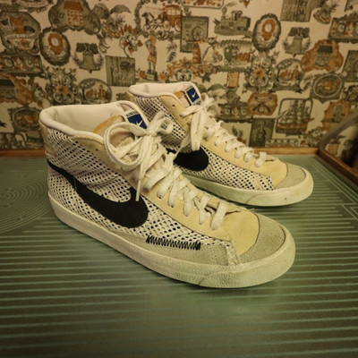 Nike Men s 10 Blazer Mid '77 Vintage GS 'Alter & Reveal' Sneakers