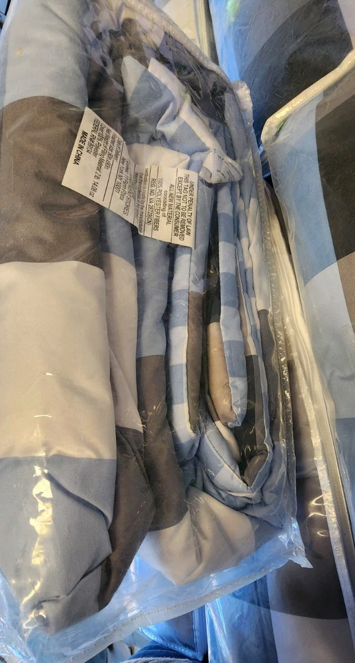 Charter Club 3pcs FULL/Queen Comforter Set - Image 4 of 4