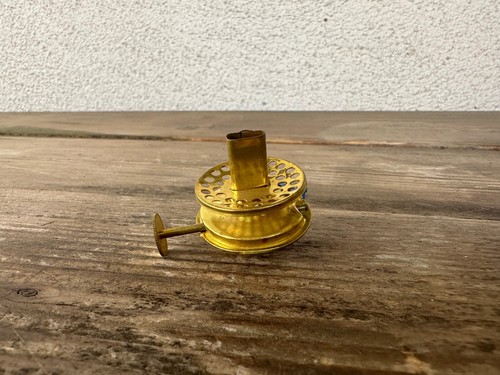 Vintage Lamp Part Burner #V ABCD Nutmeg Brass Wick 1/4 1.25 x 1.25" Fitter 1 1/8 - Picture 5 of 6