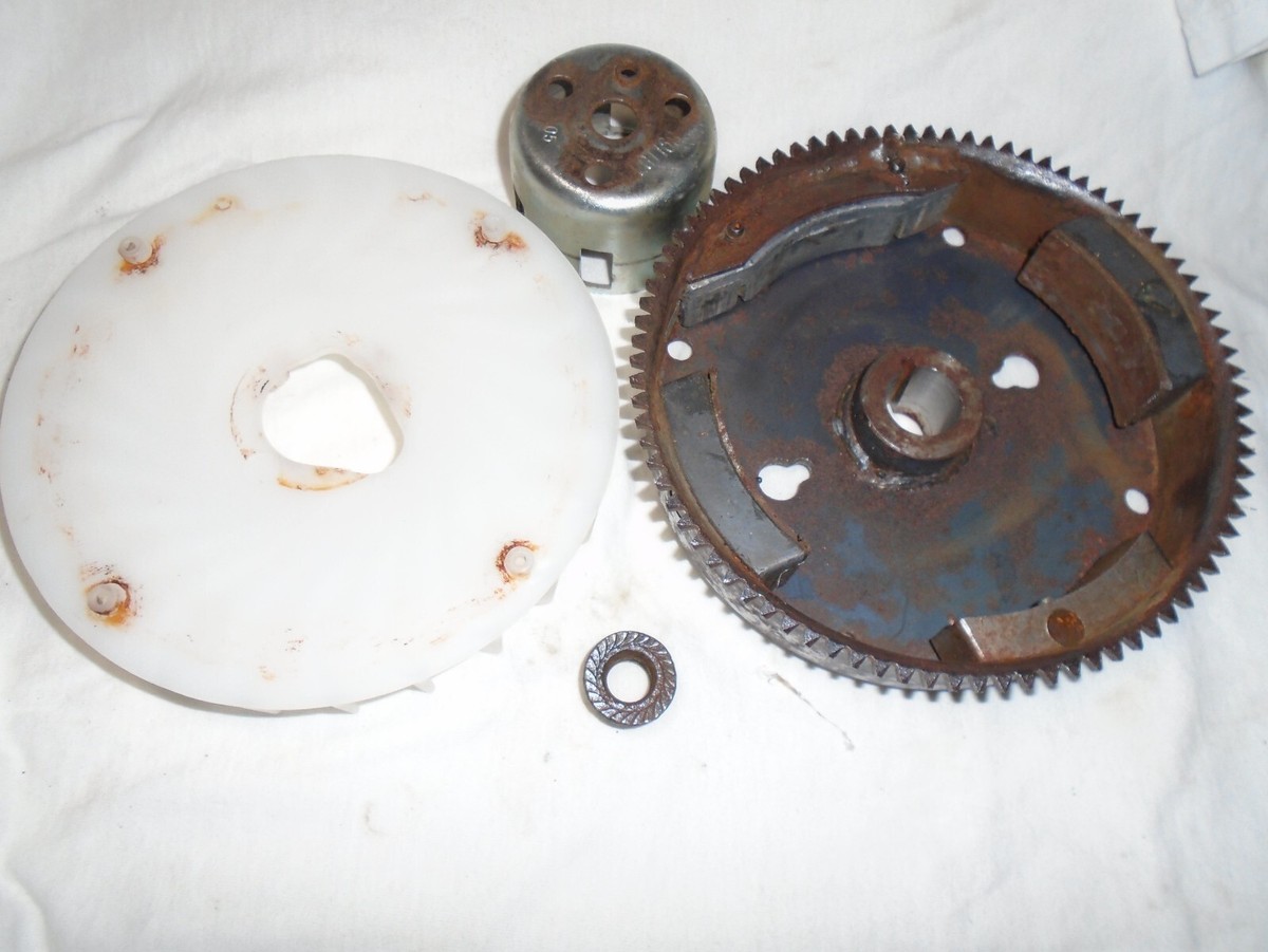TORO 121-0391 Flywheel and Fan Kit and Flywheel Key from 20374