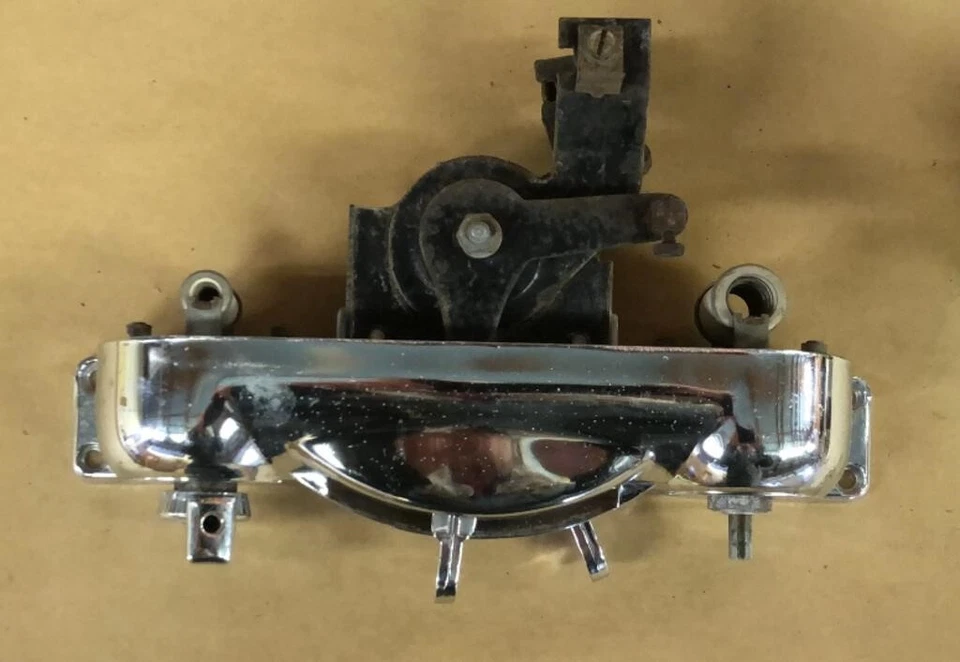 Chrysler New Yorker 1949-1953 control de clima Foto 4 de 4