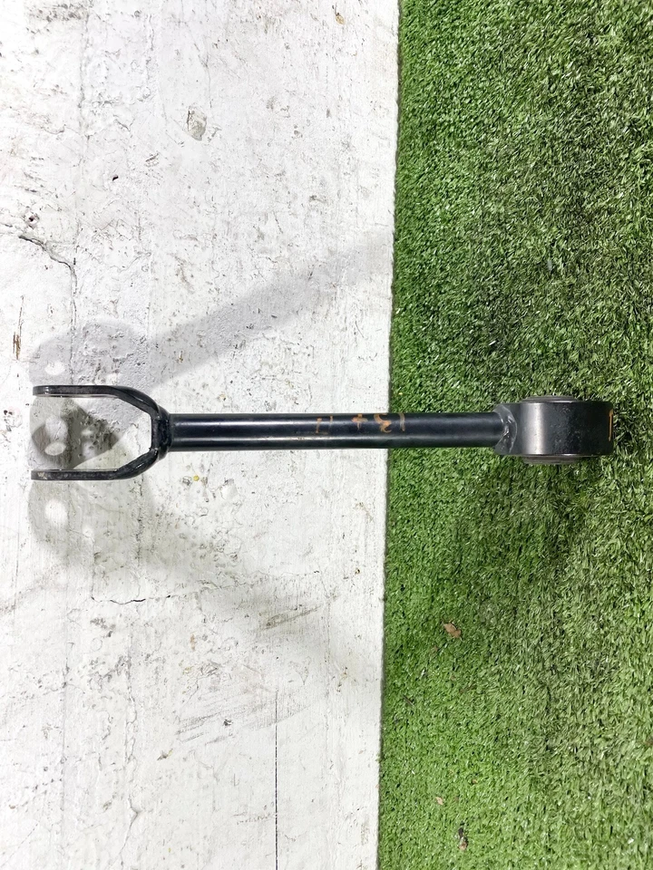 13-20 NISSAN PATHFINDER INFINITI QX60 REAR LEFT OR RIGHT LATERAL CONTROL ARM OEM - Image 2 of 4