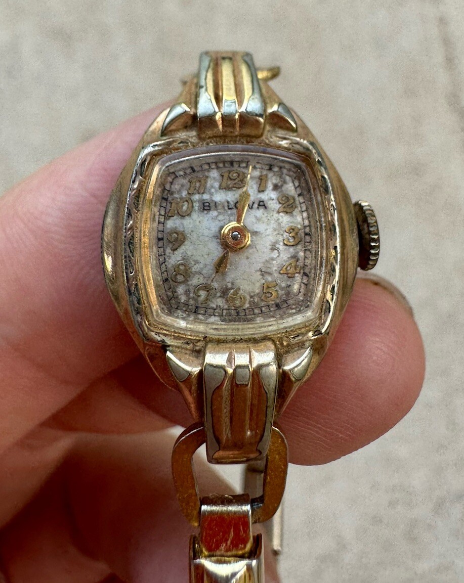 専用256 BULOVA レディース時計　手巻き　10K ゴールド　ヴィンテージ Vintage BULOVA Midcentury Gold Tone Stretch Band Ladies
