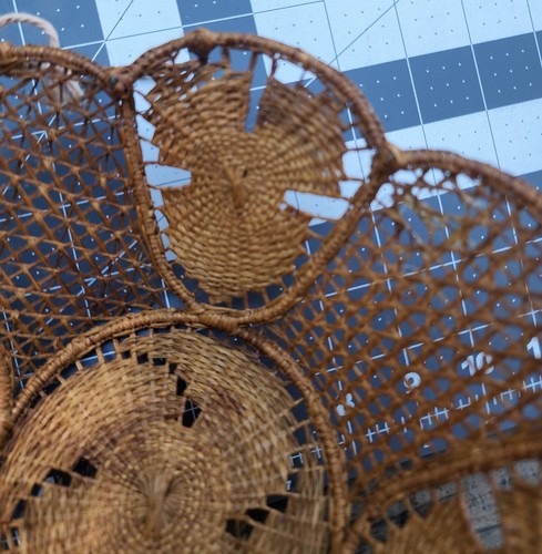 Antique Basket 7” x 1.75” Wire Frame With Intricate Caning Weaving Details wall - Picture 8 of 9