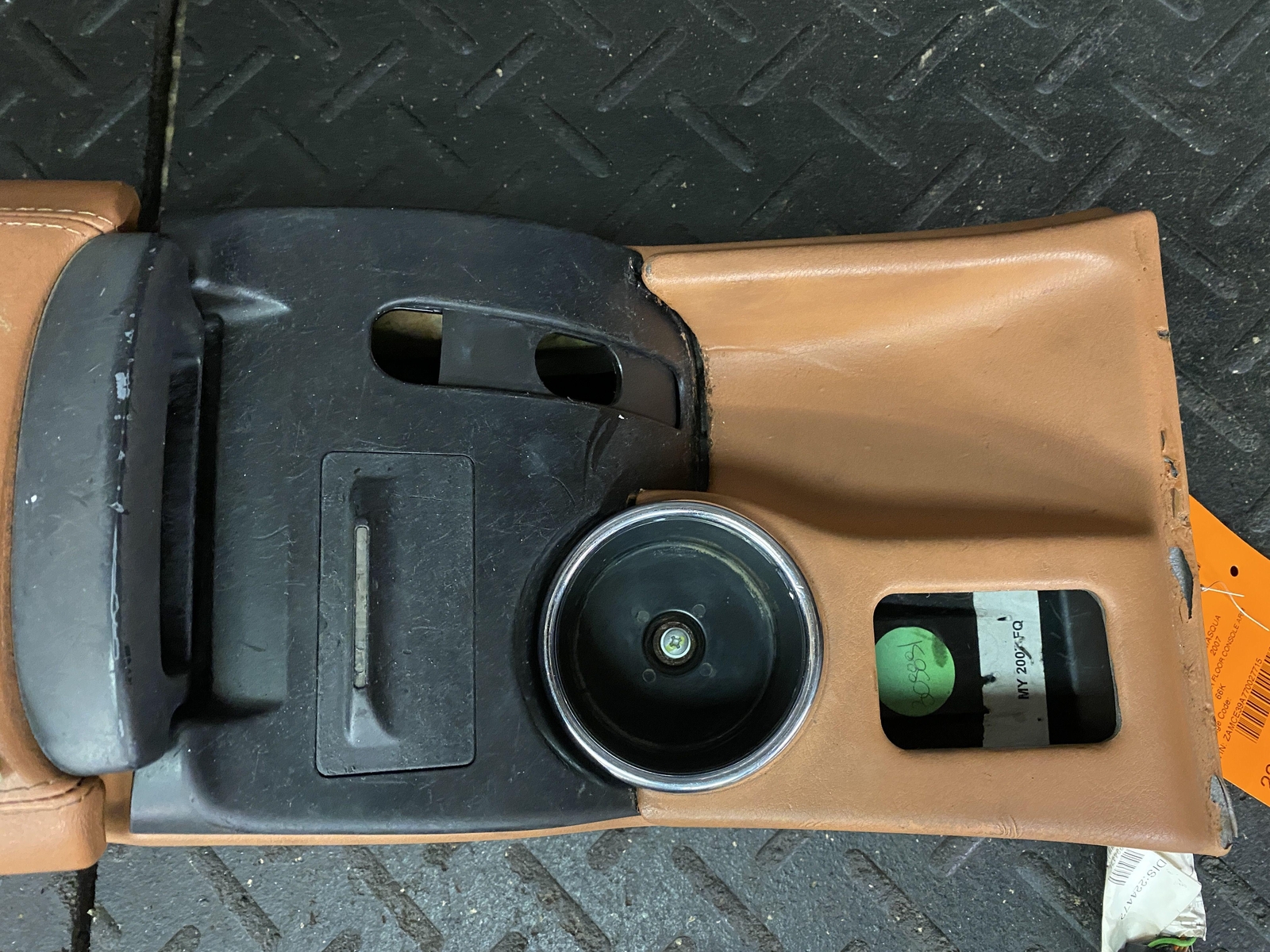 04-08 MASERATI QUATTROPORT FRONT CENTER FLOOR CONSOLE ARMREST BROWN INTERIOR