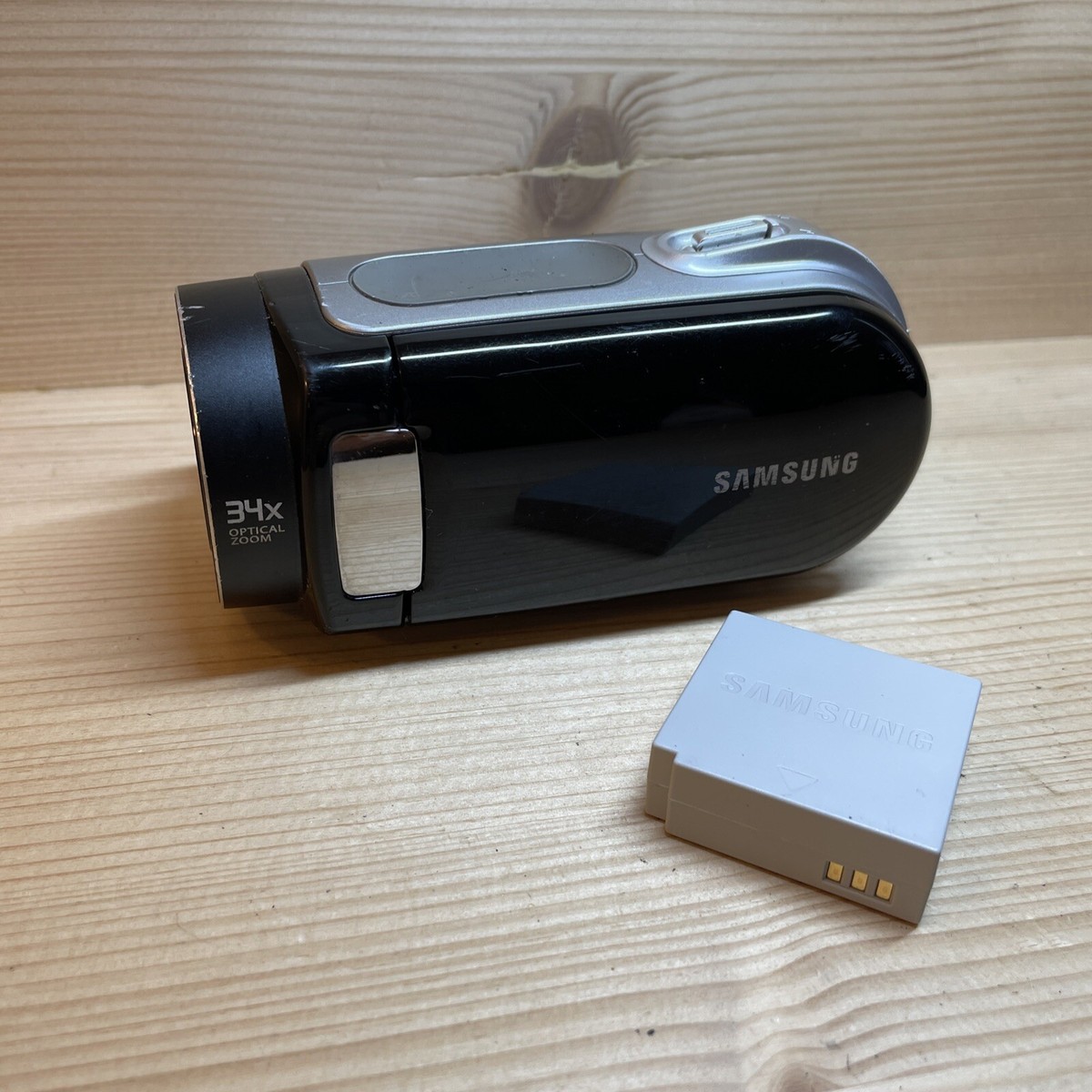 Samsung Digital Camcorder SC-MX20E/QVC w/ Schmeider Lens Optical