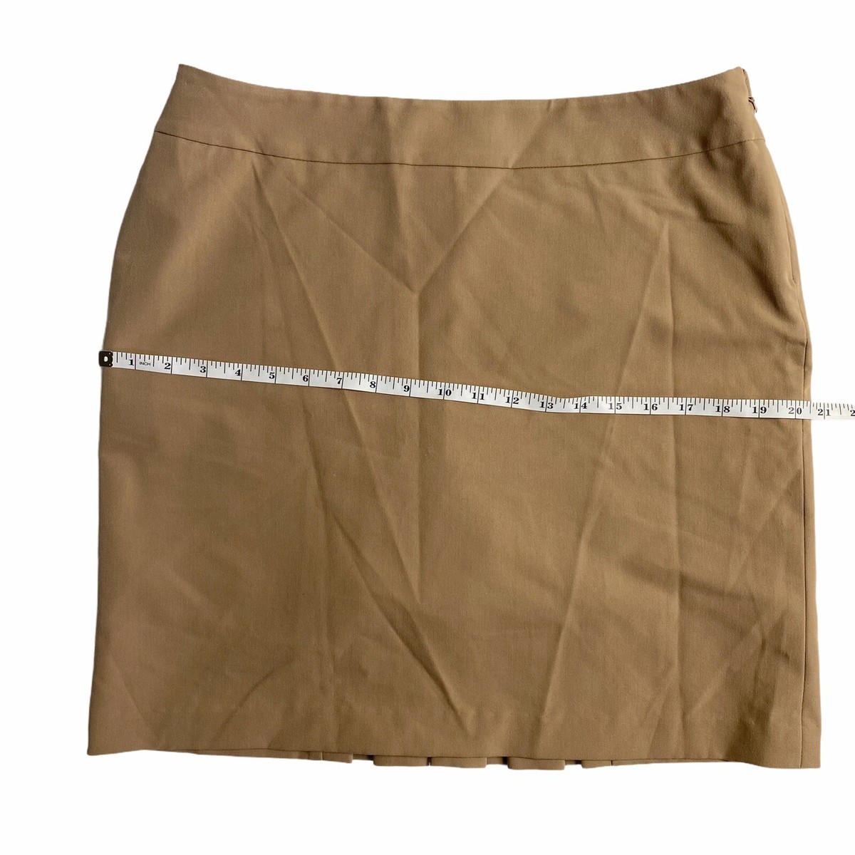 Women's LIZZIE DRIVER Pleated SKORT Golf Skirt Sz 10 Khaki Pocket