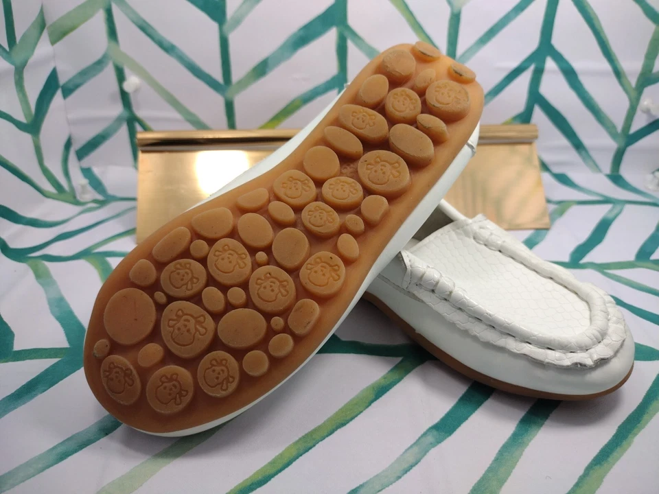 Niño pequeño Blanco Mocasín Vestido Informal Zapatos Sin Cordones Suave Barco Peces Escala Talla 11 Foto 2 de 4