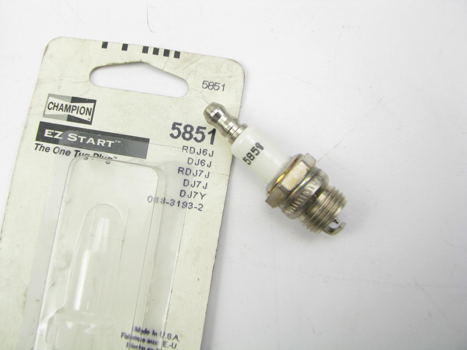 Champion 5851 DJ6J EZ Start Small Engine Spark Plug RDJ6J, DJ6J, RDJ7J, DJ7J