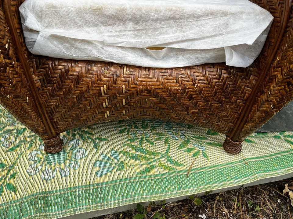 Cadeira Pottery Barn Malabar Antiga 2001 Coastal Rattan Vime Low Country - Imagem 2 de 4