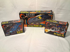 Vintage Kenner Batman The Animated Series Set: Bat-Signal Jet & B.A.T.V