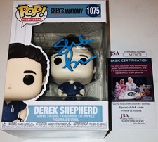 SHONDA RHIMES FIRMADO AUTOGRAFIADO DEREK SHEPHERD FUNKO POP GREY’S ANATOMÍA CERTIFICADO DE AUTENTICIDAD JSA