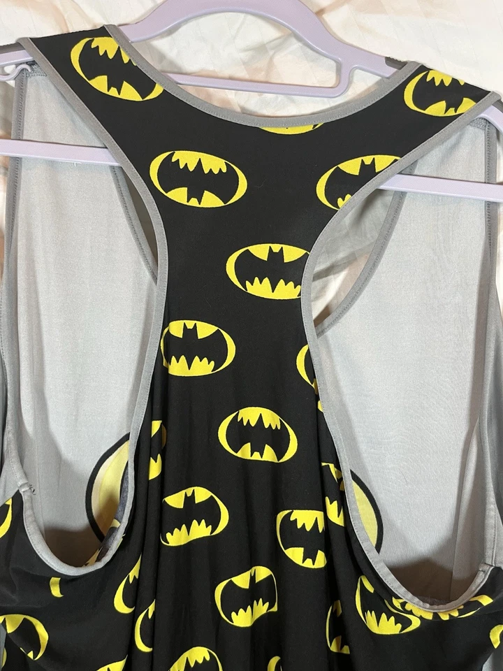 Camiseta sin mangas Batman talla grande para mujer Foto 3 de 4