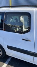 Porte arrière et accessoires Peugeot PARTNER