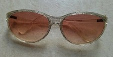 Vtg Crylon France Sunglass Clear W/ Design -Tinted Lens