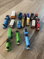 Lot of 20 Thomas The Train  Friends Wooden Trains Circa 00-06