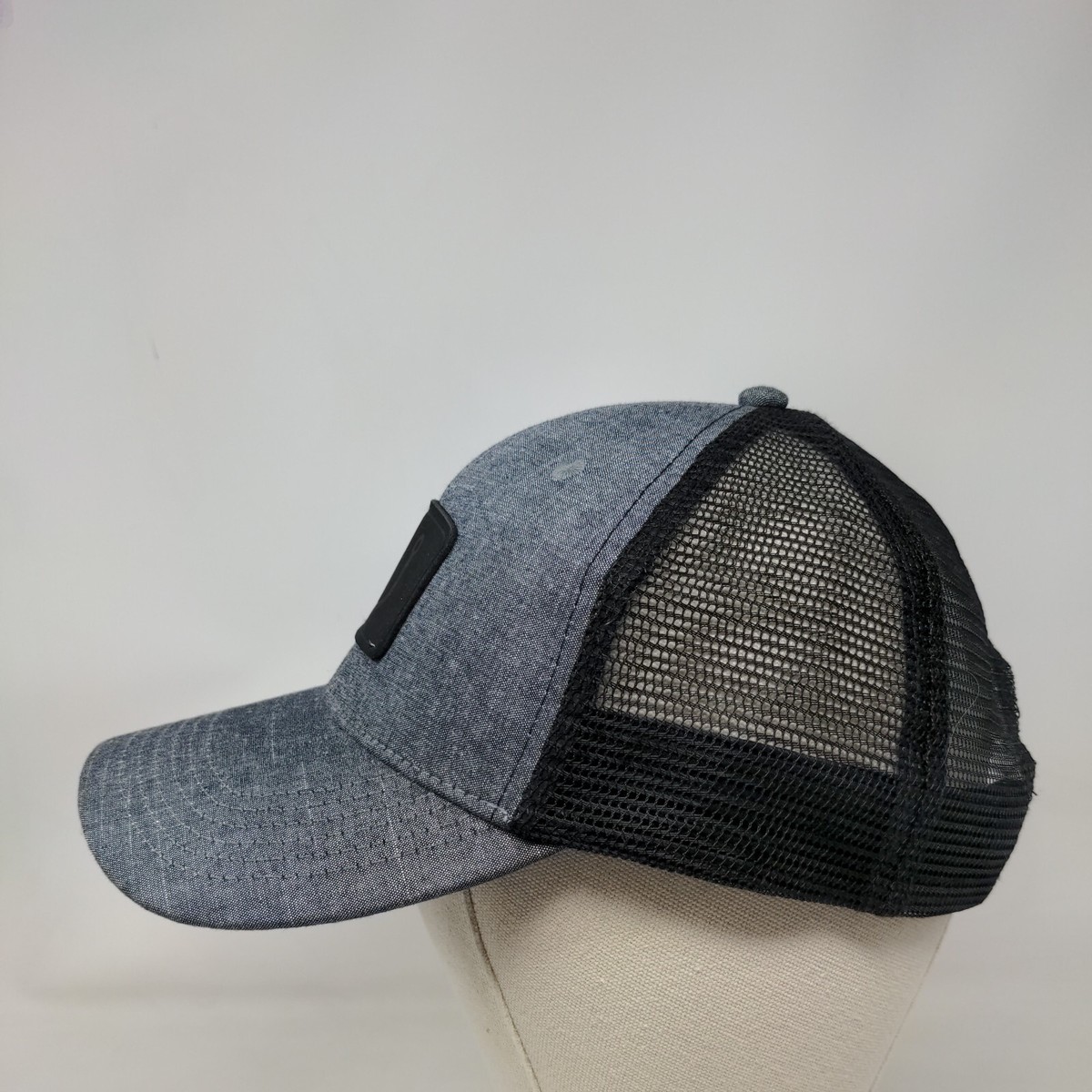 Casquette Camionneur Avid – Pêche, Mesh, Multicolore – Taille Unique – Très Bon état
