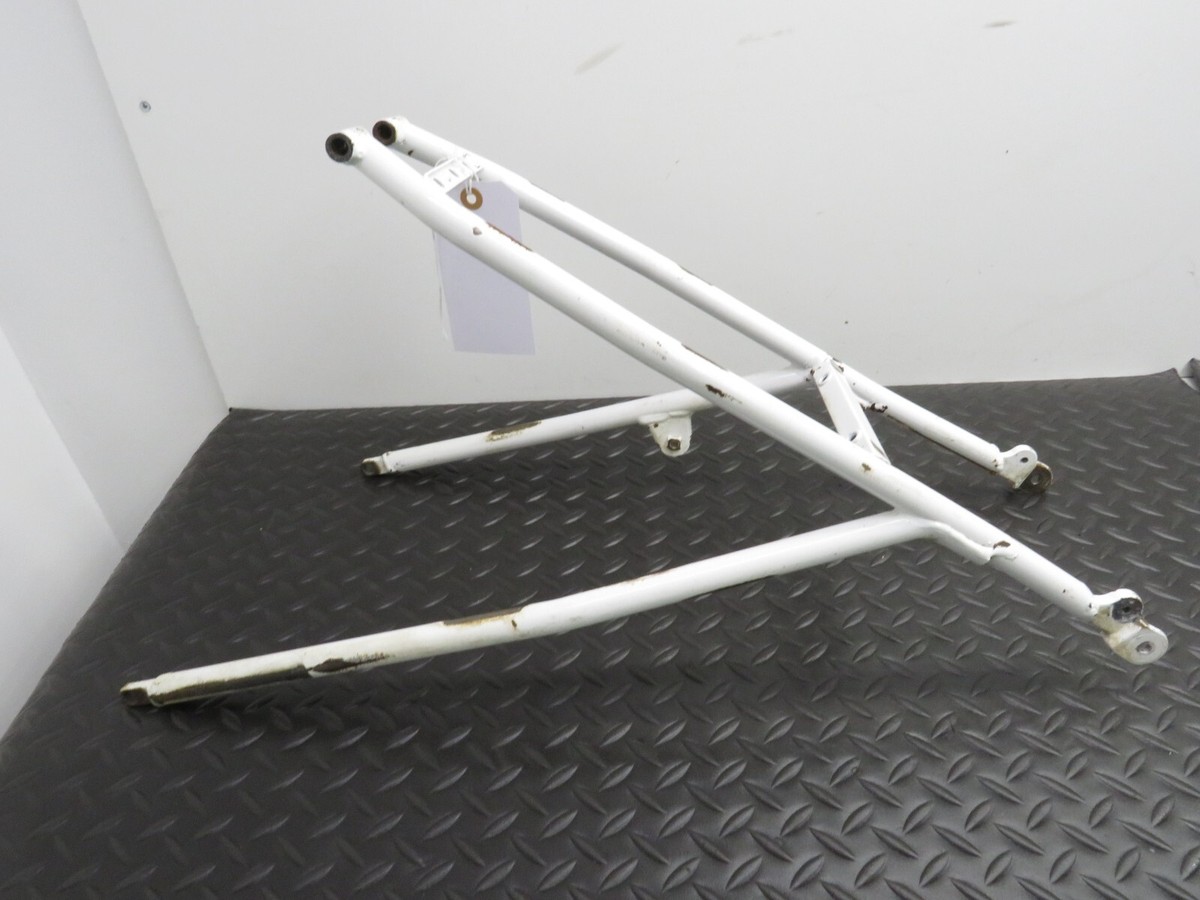 96 YAMAHA WR 250 WR250 OEM FACTORY REAR SUBFRAME RADICAL WHITE 4JX 