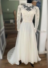 Vintage 1960-1970s Ivory Wedding Dress Lace Train Longsleeve High Neck union USA