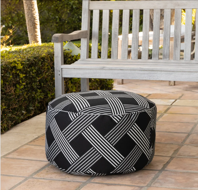 Global Grid Pouf 23