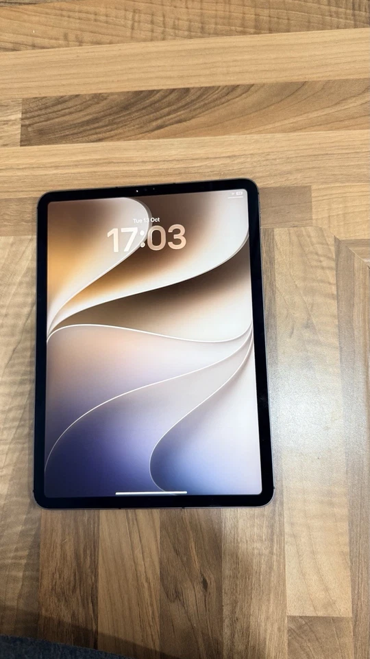 Apple iPad Pro 11-inch (3rd generation) · 128GB · Cellular, photo 1 of 5