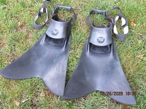 Original Force Fin Scuba Diving Fins Size XL Adjustable Strap Snorkeling USA