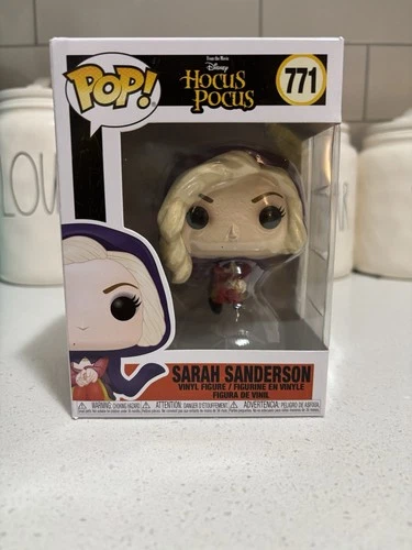 Sarah Sanderson-771