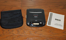 Vntg RCA Audio Personal CD Player Portable Discman RP-7902A  Case/Manual READ