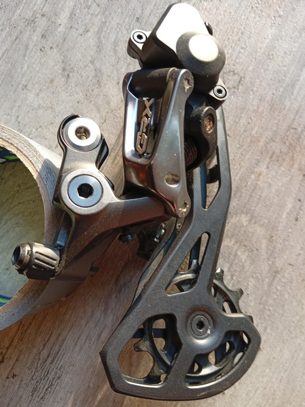 Shimano GRX RD-RX810 Rear Derailleur