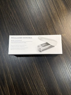 Williams Sonoma Mini Chopper- One Touch Slicing/ Dicing For Garlic/ Small Veggie