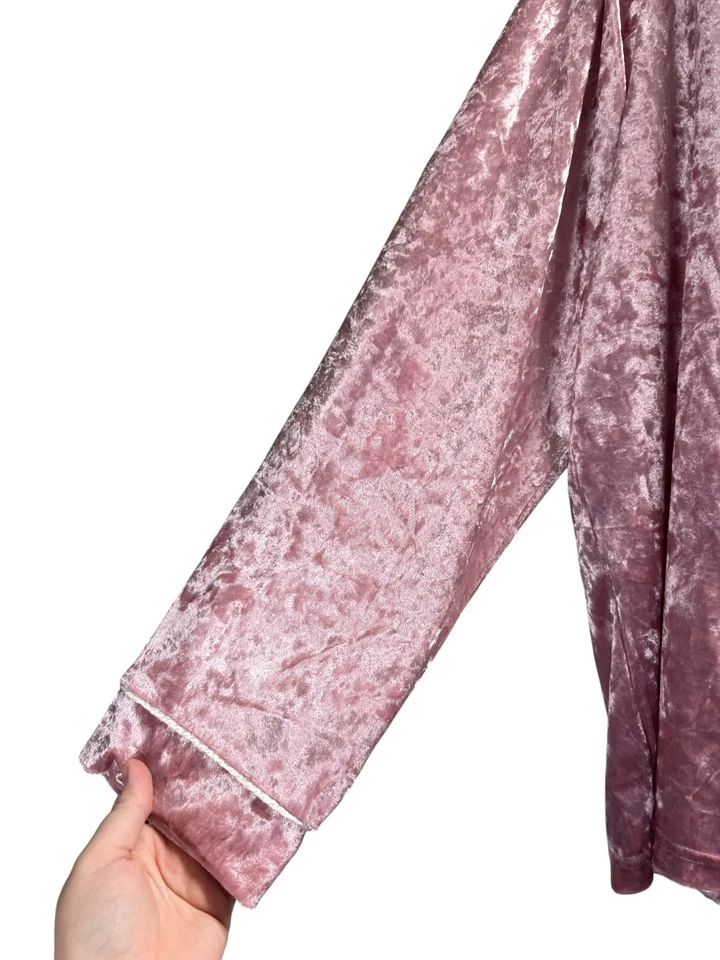 Rachel Zoe Pajama Set Women's Size 3X Pink Velvet - Image 4 of 4