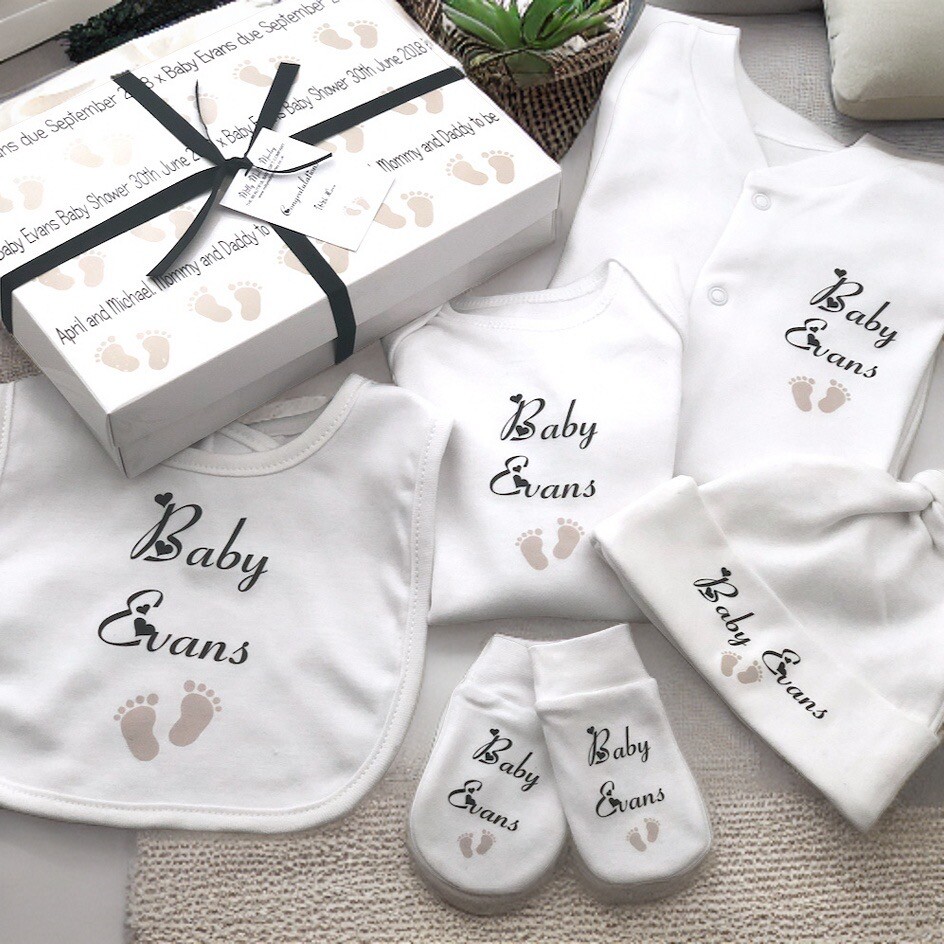 PERSONALIZADO BEBÉ REGALO Caja Set Unisex Huella Baby Shower Nuevo Baby Babygrow