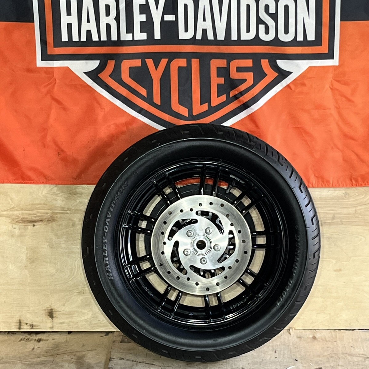 Harley Davidson 48 Wheels