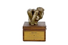 Bulldog - urn for dog ashes with a statuette, small urn for a dog, personalized