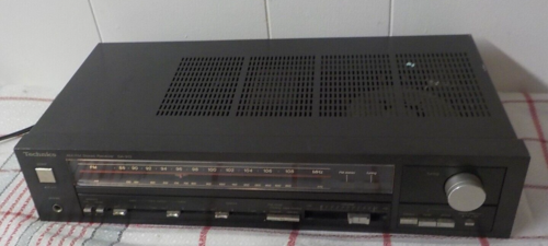 Technics SA-913 Vintage AM/FM Stereo Receiver Lights Up