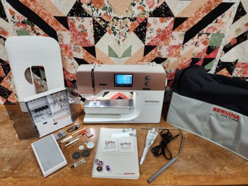 BERNINA 765 Rose Gold Sewing, Quilting, Embroidery Machine! (770 plus upgrade!)